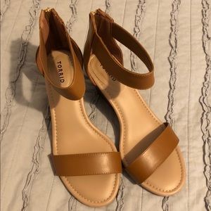 Torrid Size 10 Wedge Sandal